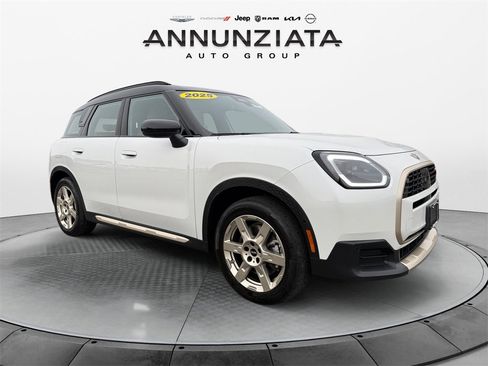 Used 2025 MINI Cooper Countryman S image 7