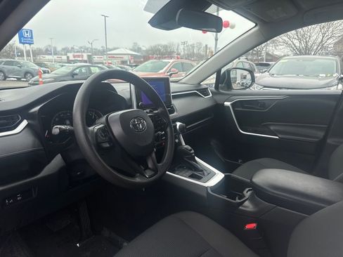 Used 2023 Toyota RAV4 LE image 14