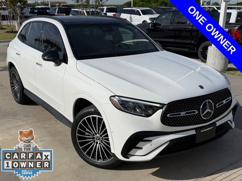 Used 2024 Mercedes-Benz GLC 300 4MATIC image 3