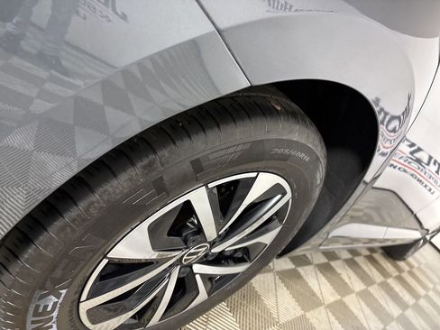 Used 2024 Volkswagen Jetta S image 29