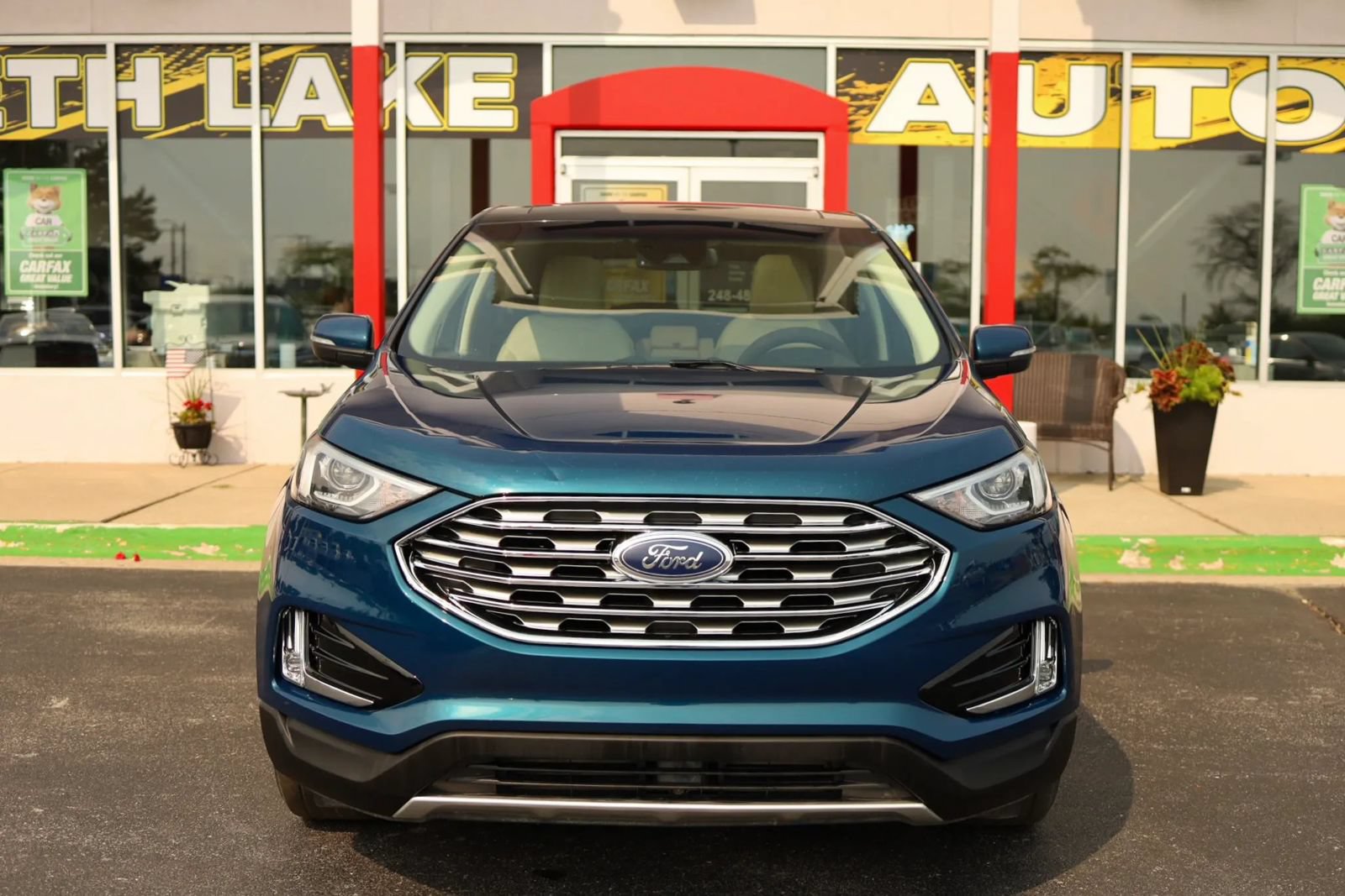 Used 2020 Ford Edge SEL w/ Convenience Package AWD/4WD image 2