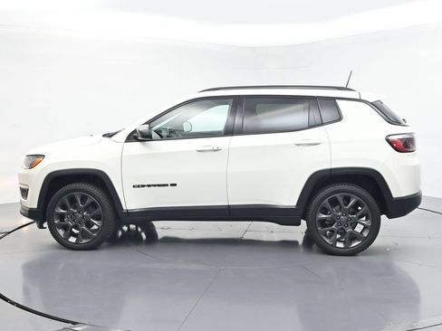 Used 2021 Jeep Compass Latitude AWD/4WD image 3