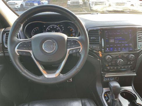 Used 2019 Jeep Grand Cherokee High Altitude AWD/4WD image 15