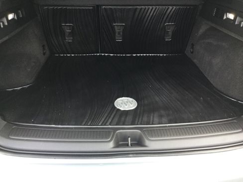 Used 2023 Buick Envision Avenir AWD/4WD image 9
