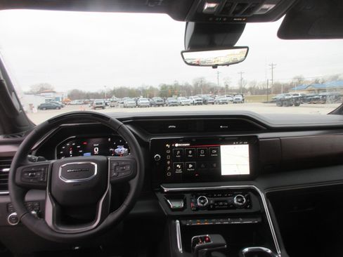 New 2026 GMC Sierra 1500 Denali Ultimate image 17