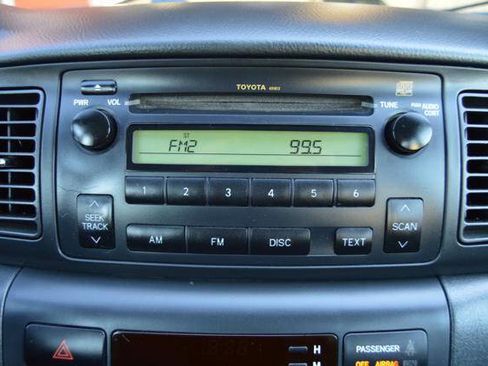Used 2005 Toyota Corolla S FWD image 20