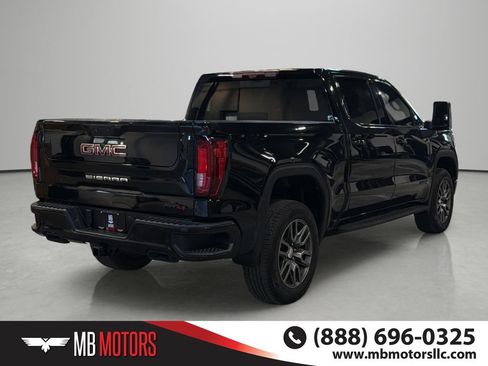 Used 2021 GMC Sierra 1500 AT4 w/ AT4 Carbonpro Edition AWD/4WD image 4