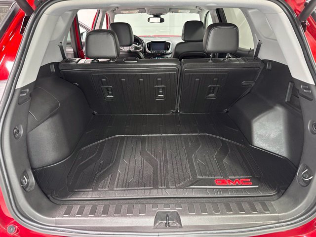 Used 2022 GMC Terrain SLT w/ Infotainment Package II FWD image 26