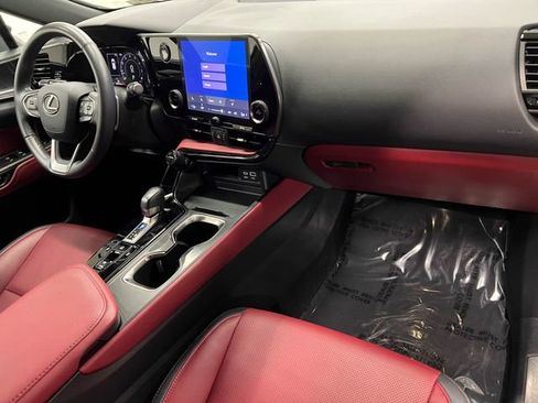 Certified 2024 Lexus NX 250 FWD image 12