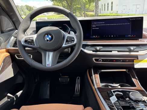 New 2027 BMW X7 xDrive40i w/ M Sport Package AWD/4WD image 19