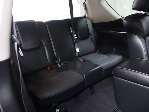 Used 2018 INFINITI QX80 4WD w/ Driver Assistance Package image 39