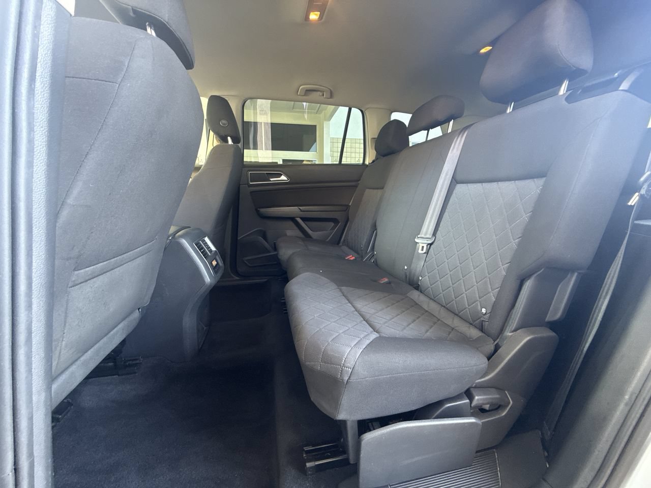 Used 2018 Volkswagen Atlas S FWD image 23