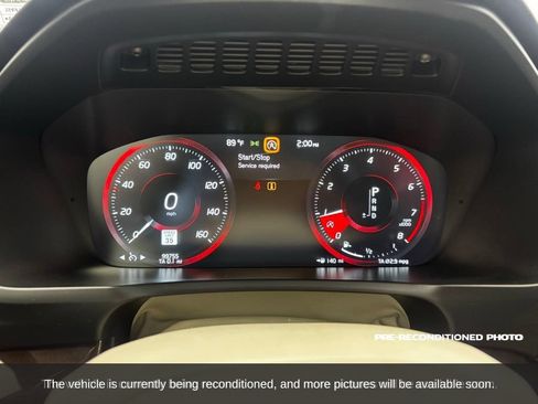 Used 2016 Volvo XC90 T6 Momentum w/ Momentum Plus Package AWD/4WD image 19