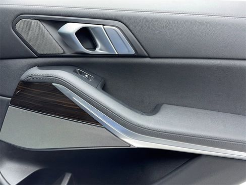 Used 2020 BMW X5 sDrive40i w/ Convenience Package image 55