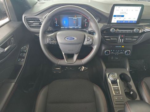 Used 2025 Ford Escape ST-Line AWD/4WD image 12