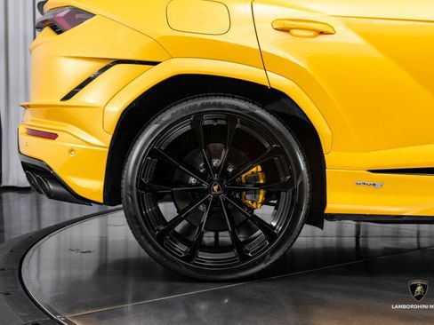 Used 2023 Lamborghini Urus S image 20
