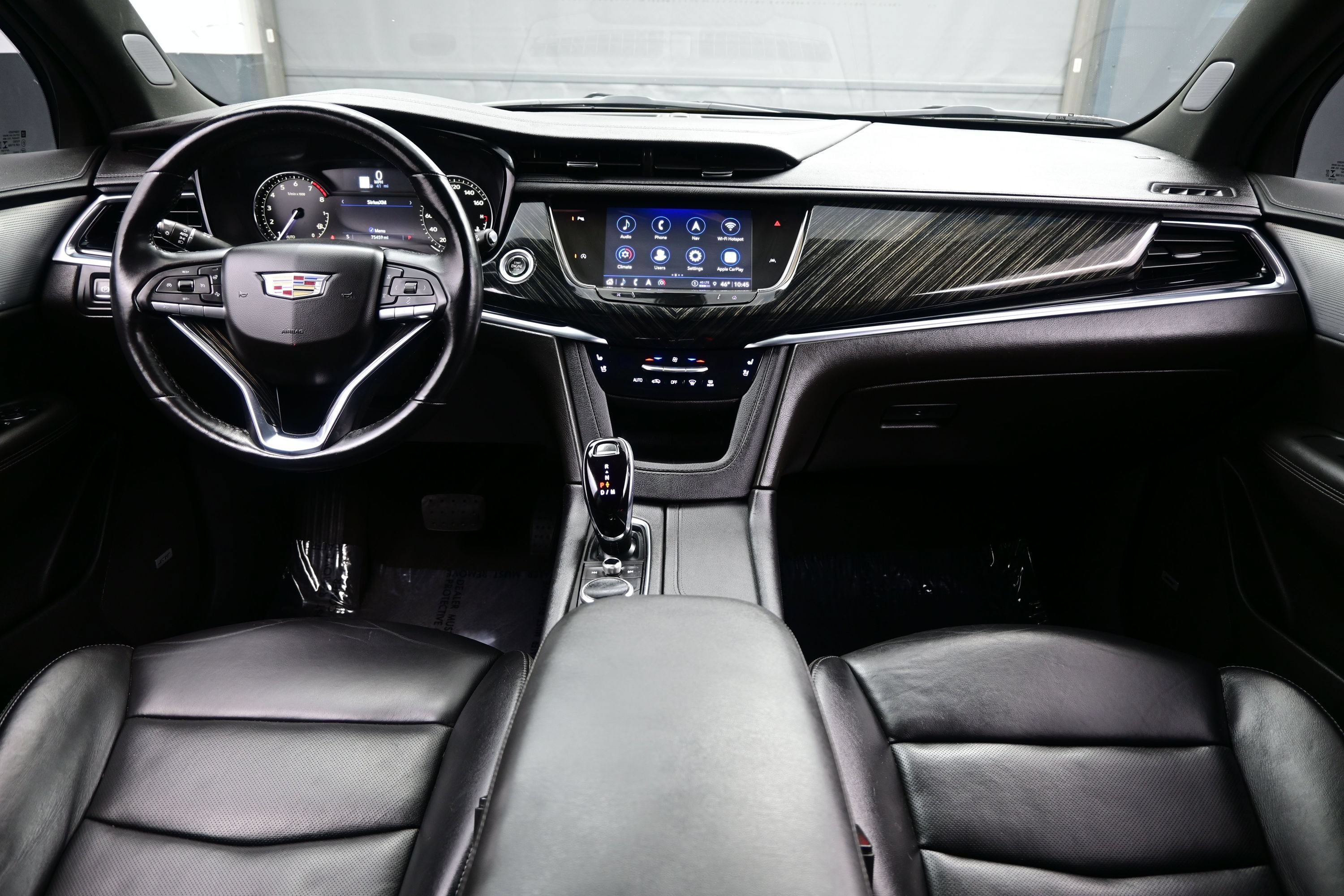 Used 2023 Cadillac XT6 Premium Luxury FWD image 17