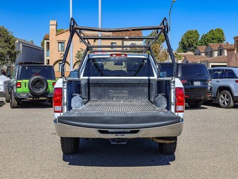 Used 2022 RAM 1500 Tradesman w/ Power & Remote Entry Group image 6