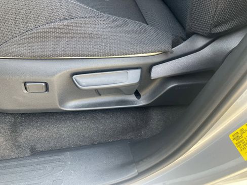 Used 2025 Toyota 4Runner SR5 image 12