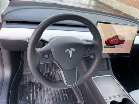 Used 2023 Tesla Model 3 Performance image 22