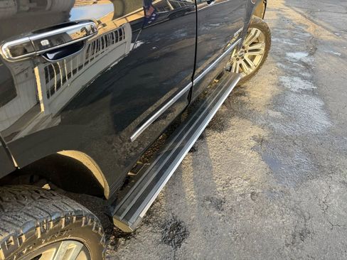 Used 2019 GMC Yukon Denali w/ Denali Ultimate Package AWD/4WD image 72