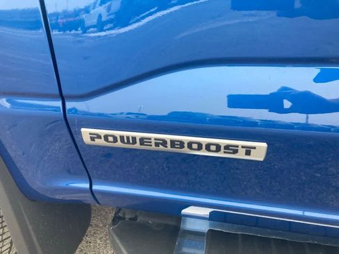 Used 2025 Ford F150 XLT w/ Equipment Group 302A MID image 10