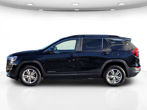 Used 2024 GMC Terrain SLE w/ Driver Convenience Package AWD/4WD image 9
