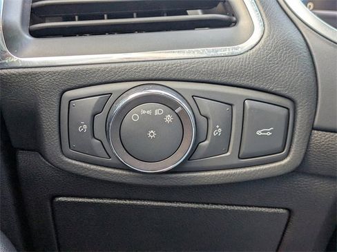 Used 2018 Ford Edge Titanium w/ Equipment Group 302A image 28