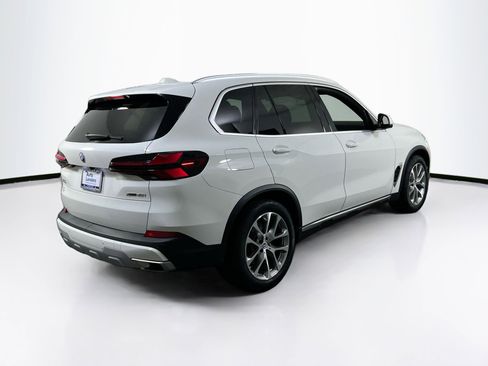 Used 2024 BMW X5 xDrive40i w/ Premium Package AWD/4WD image 5