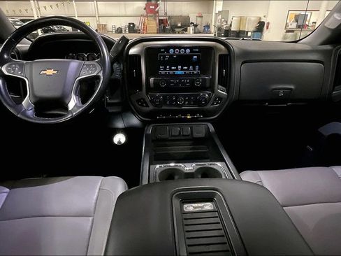 Used 2018 Chevrolet Silverado 1500 LTZ Z71 w/ LTZ Plus Package AWD/4WD image 14