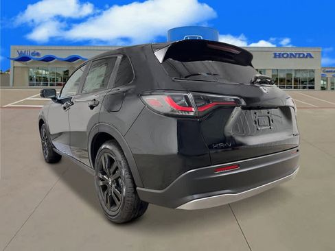 New 2026 Honda HR-V Sport image 3