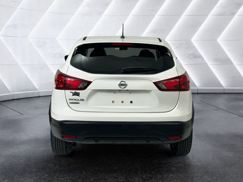 Used 2019 Nissan Rogue Sport S w/ Appearance Package image 5