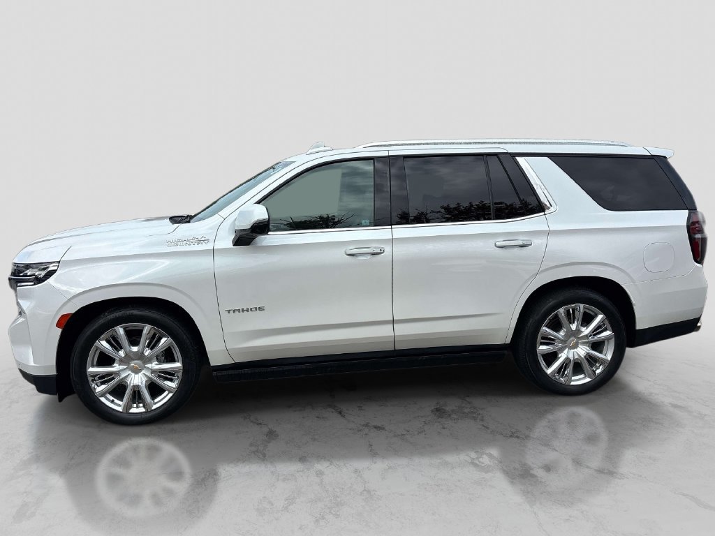 Used 2023 Chevrolet Tahoe High Country AWD/4WD image 2
