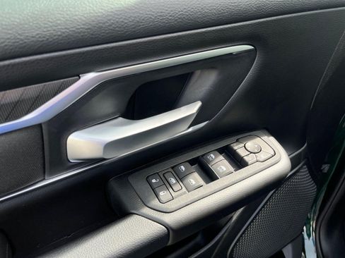 New 2026 RAM 1500 Big Horn AWD/4WD image 14