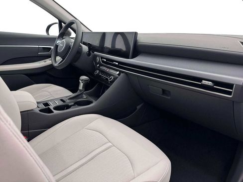 New 2026 Hyundai Sonata SE FWD image 15