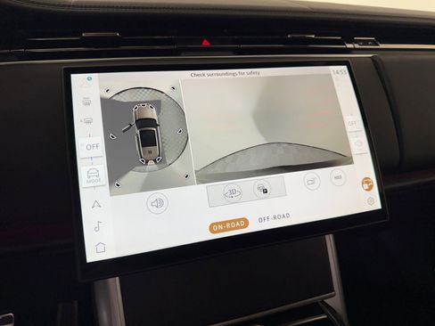 New 2026 Land Rover Range Rover Long Wheelbase SE image 25