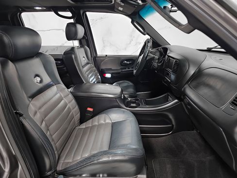 Used 2002 Ford F150 Harley-Davidson image 3