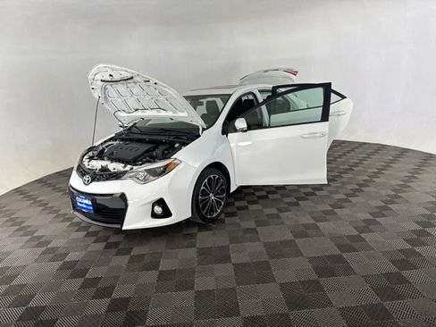 Used 2015 Toyota Corolla S FWD image 13