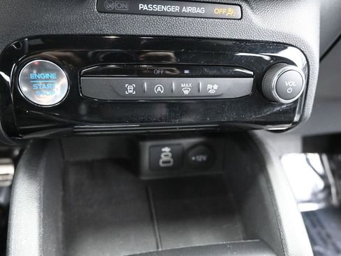 Used 2024 Ford Escape ST-Line w/ Tech Pack #1 image 31