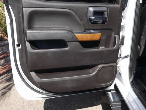 Used 2019 Chevrolet Silverado 3500 LTZ w/ Duramax Plus Package image 40