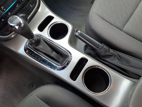 Used 2014 Chevrolet Malibu LS image 26
