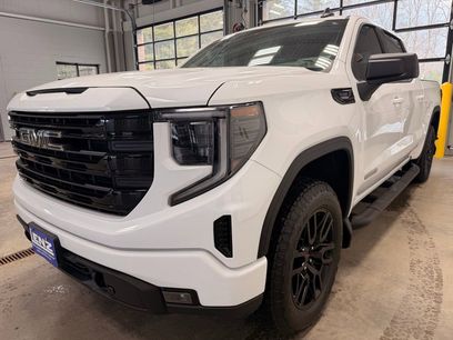 Used 2024 GMC Sierra 1500 Elevation