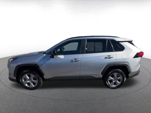 Used 2025 Toyota RAV4 LE image 9