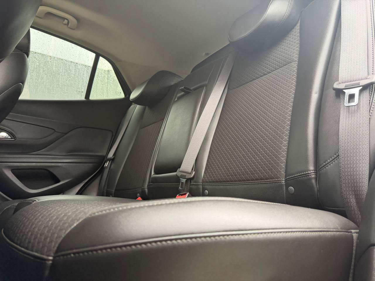 Used 2018 Buick Encore Preferred AWD/4WD image 9