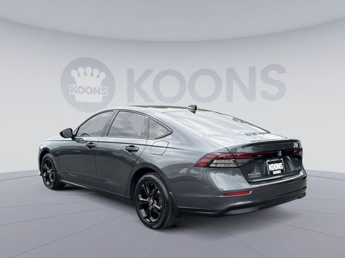 Used 2025 Honda Accord SE image 4