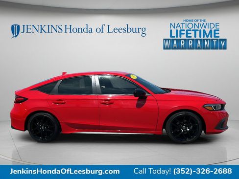 Used 2024 Honda Civic Sport image 2