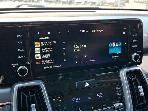 Used 2023 Kia Sorento SX AWD/4WD image 19