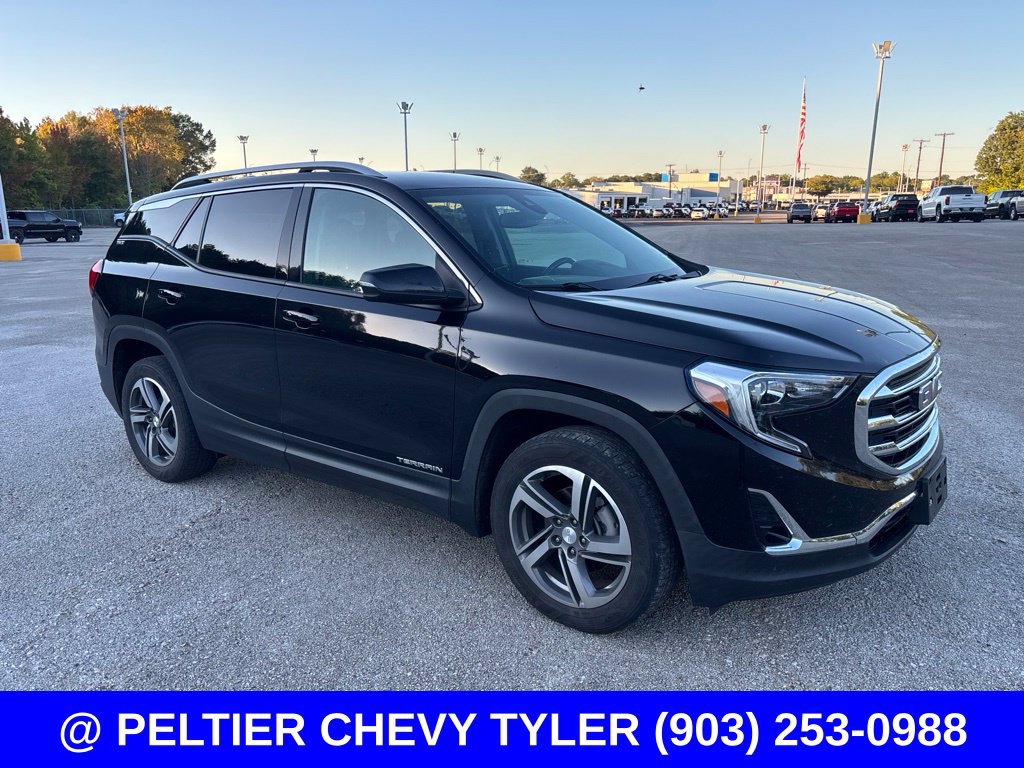 Used 2021 GMC Terrain SLT w/ LPO, Floor Liner Package FWD image 1