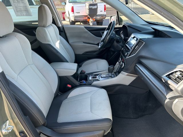 Used 2020 Subaru Forester Premium AWD/4WD image 33