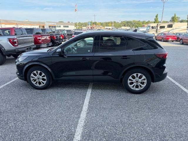 Certified 2025 Ford Escape Active FWD image 5